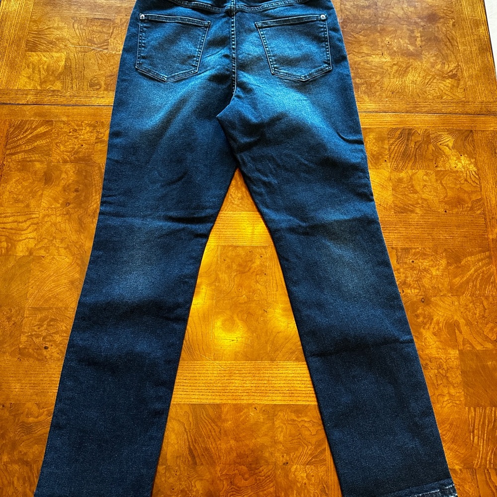 NWT Anthropologie Pilcro High Rise Cigarette Jeans size 32T.  Dark Blue